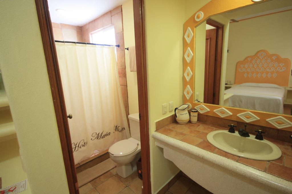 Hotel Maria Mixteca Санта Крус Уатулко Стая снимка