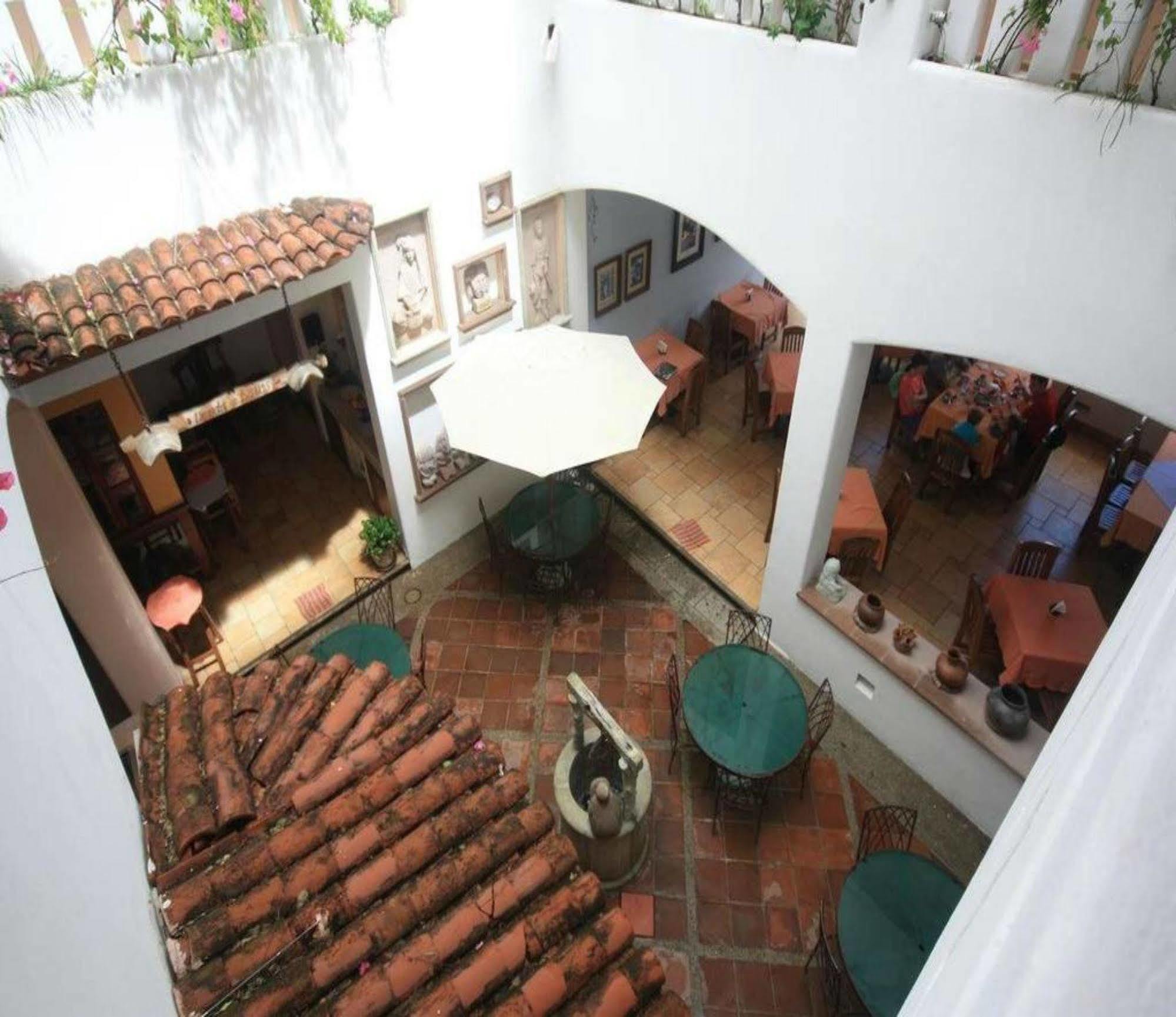 Hotel Maria Mixteca Санта Крус Уатулко Екстериор снимка
