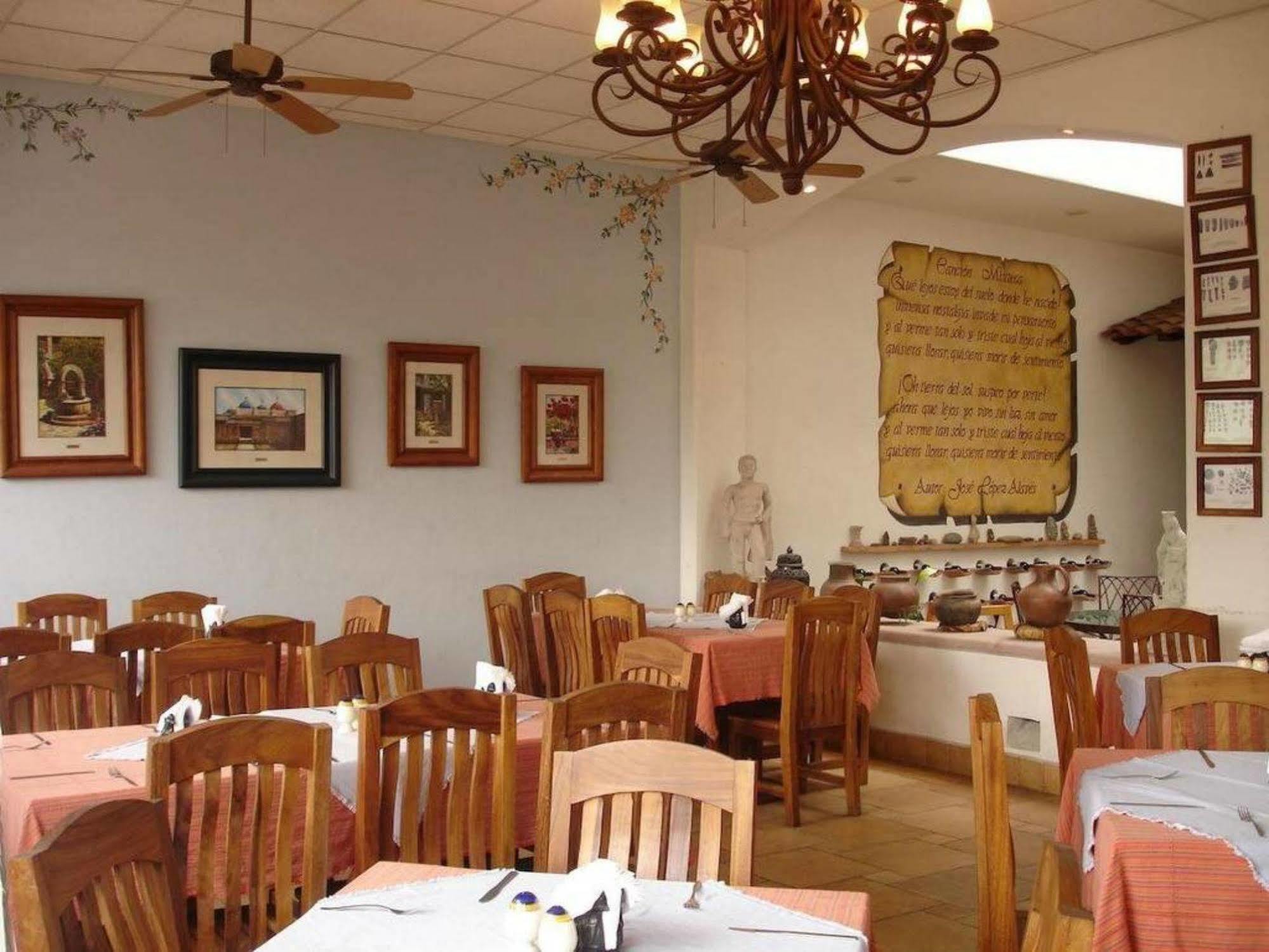 Hotel Maria Mixteca Санта Крус Уатулко Екстериор снимка