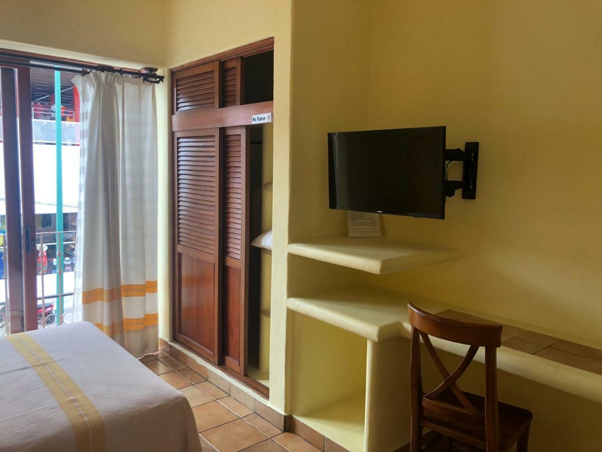 Hotel Maria Mixteca Санта Крус Уатулко Екстериор снимка